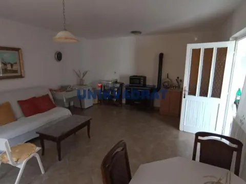 Prodaja, kuća, 280m², Centar, Topola - image 14