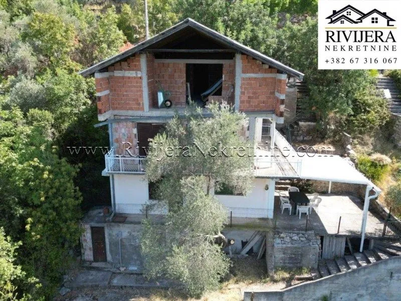 Prodaja, kuća, 128m², Herceg Novi, Crna Gora