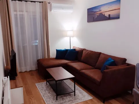 Sale, one bedroom apartment, 40m², Central Point, Podgorica - image 4