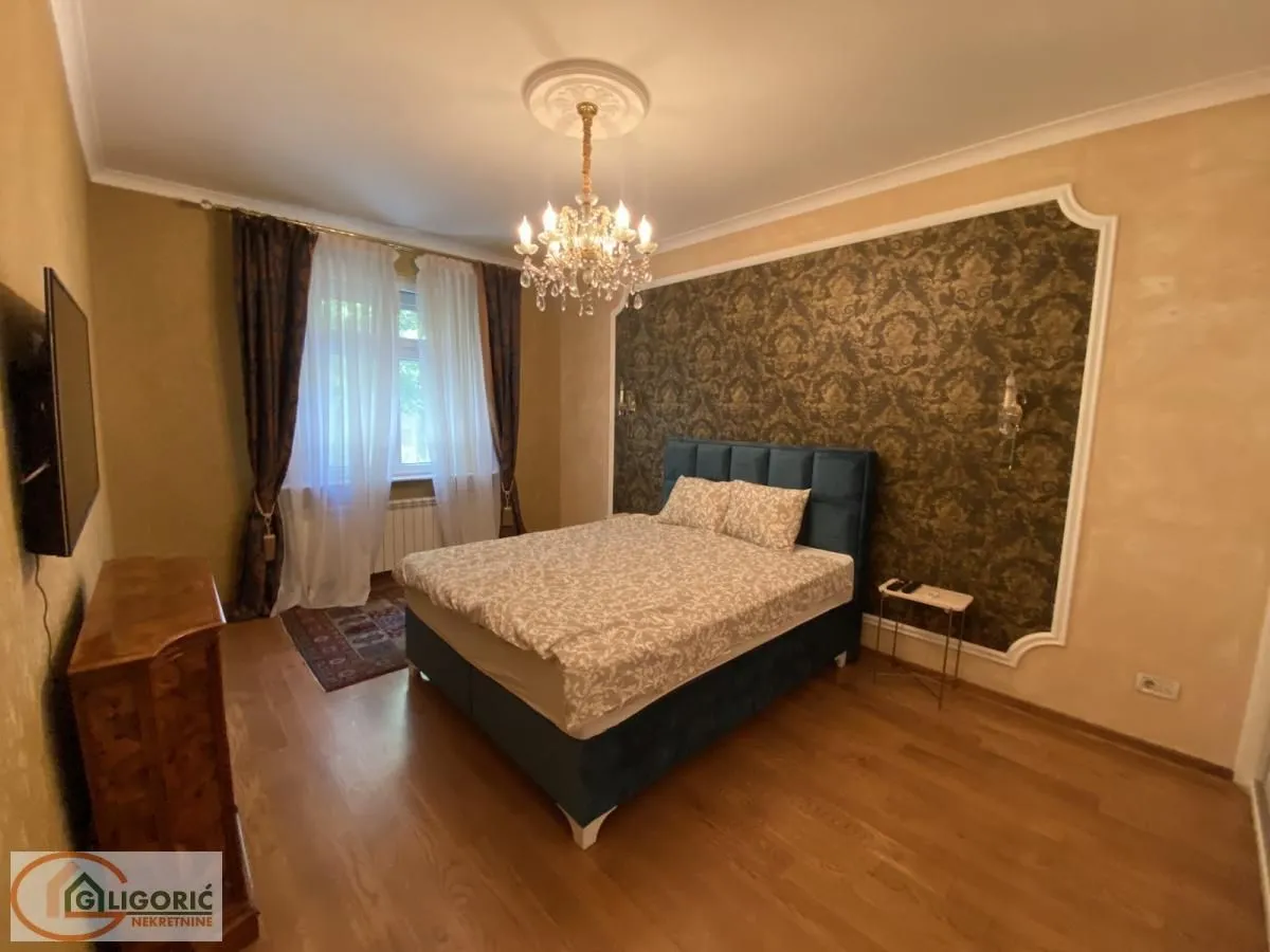Rent, two bedroom apartment, 74m², Stari Grad, Beograd