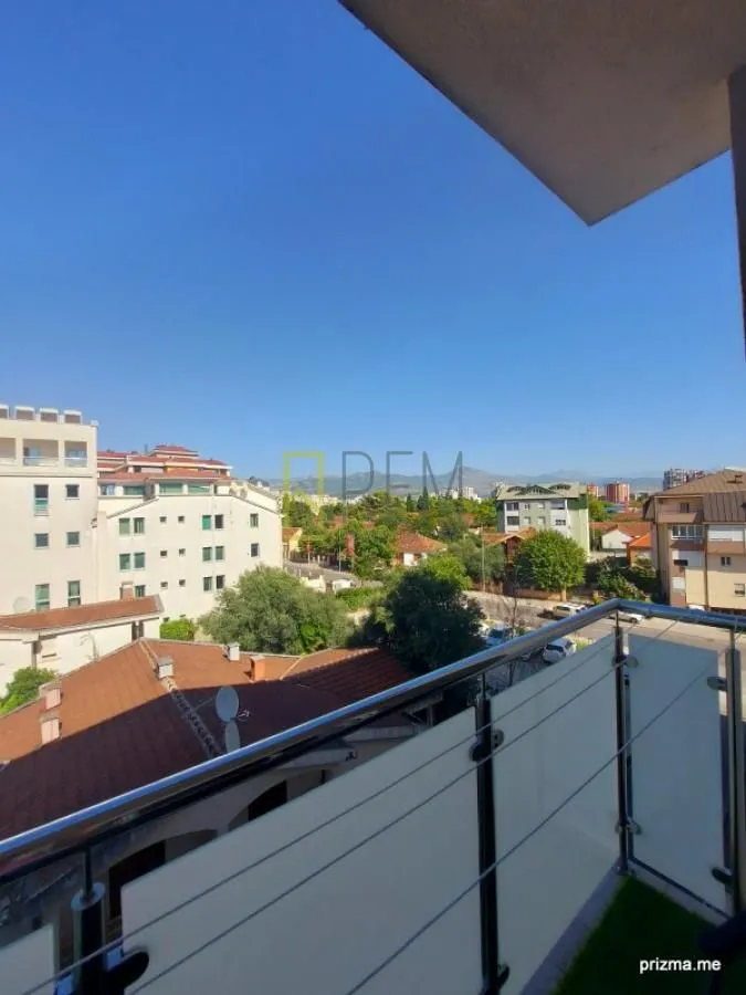 Prodaja, dvosoban stan, 65m², Ljubović, Podgorica
