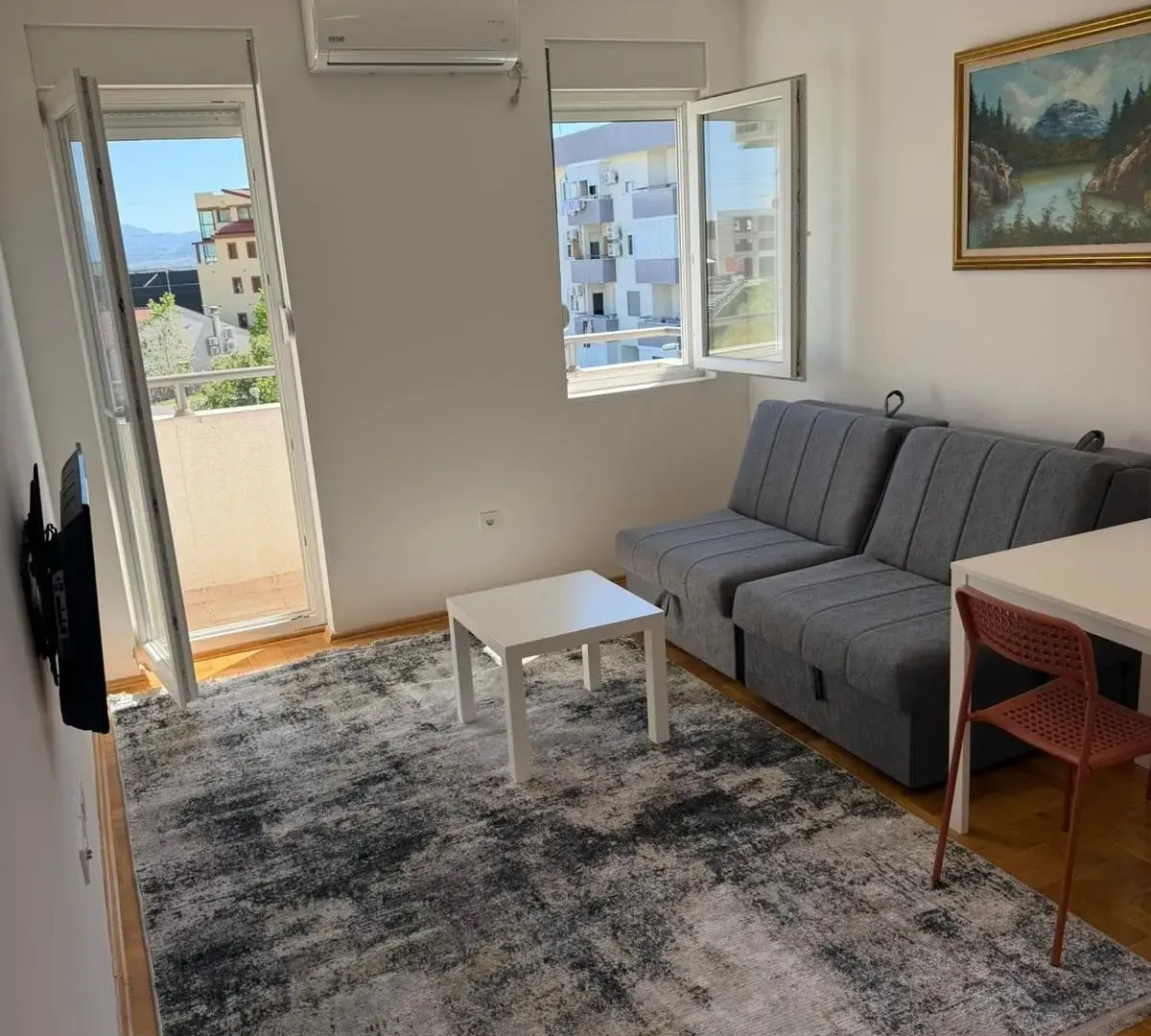 Izdavanje, jednosoban stan, 23m², Gornja Gorica, Podgorica