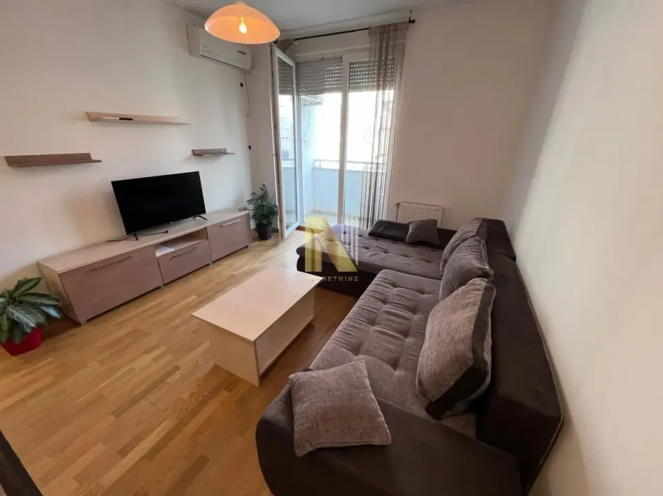 Rent, two bedroom apartment, 58m², Sajmište, Novi Sad