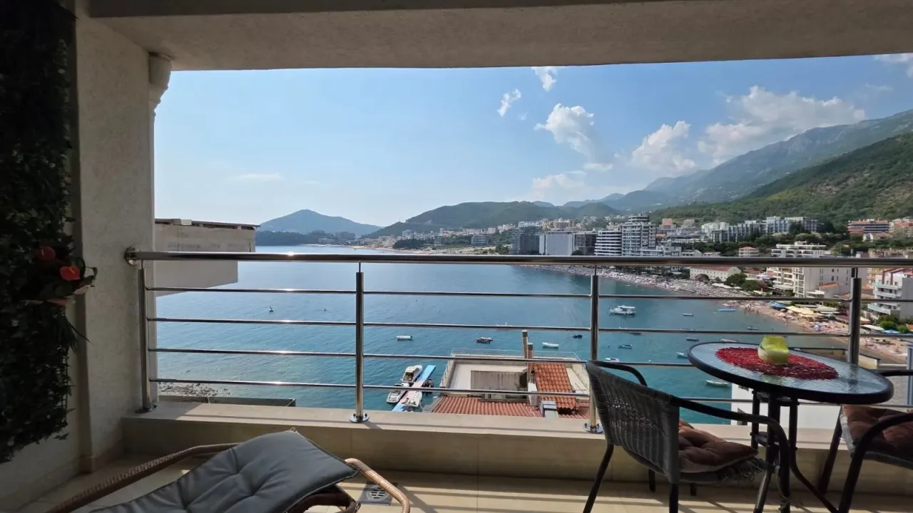 Prodaja, dvosoban stan, 85m², Rafailovići, Budva
