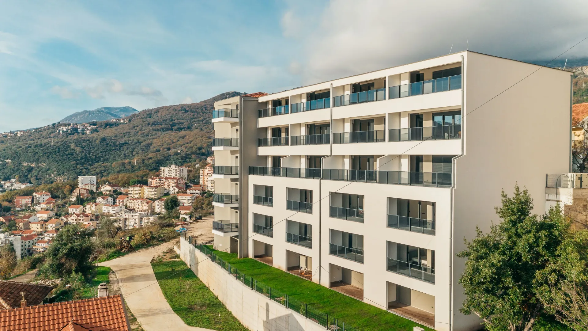 Prodaja, dvosoban stan, 86m², Topla, Herceg Novi