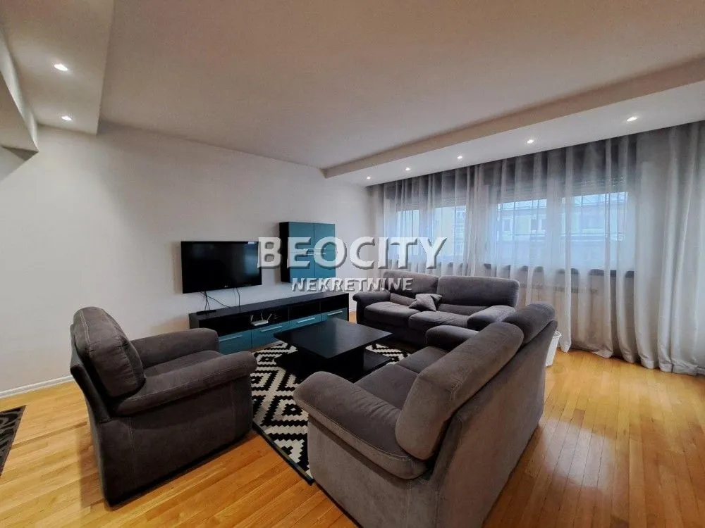 Prodaja, trosoban stan, 126m², Dušanovac, Voždovac Sve Podlokacije