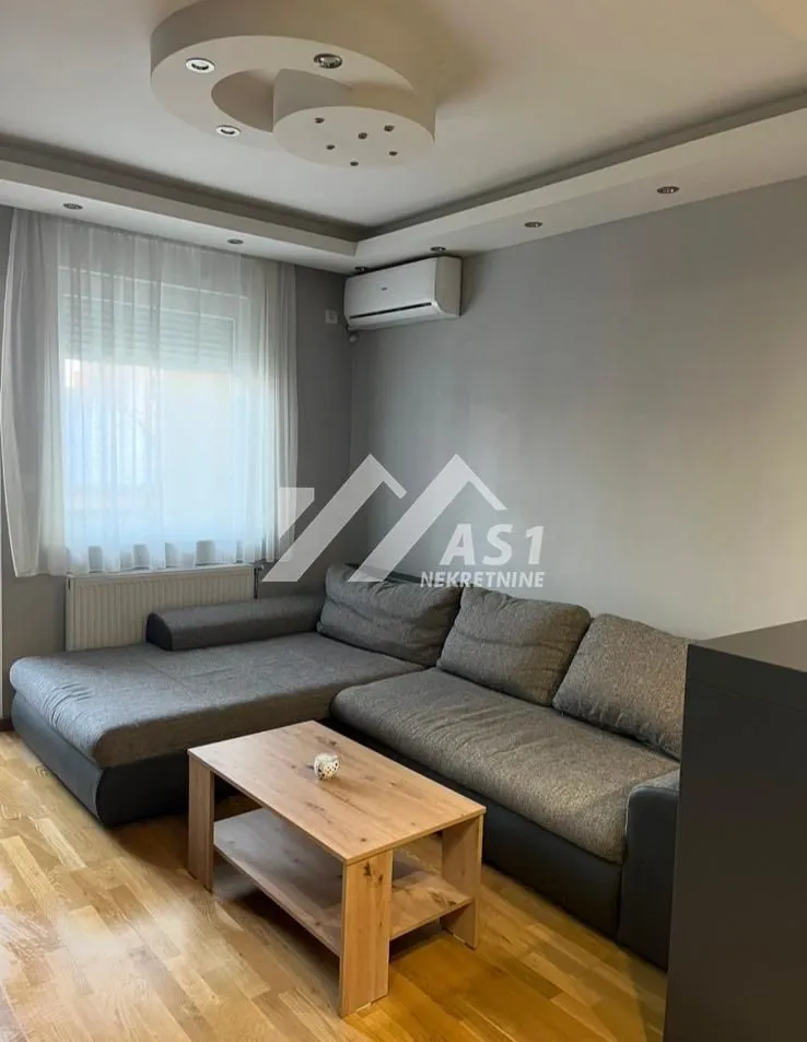 Izdavanje, trosoban stan, 52m², Telep, Novi Sad Sve Podlokacije