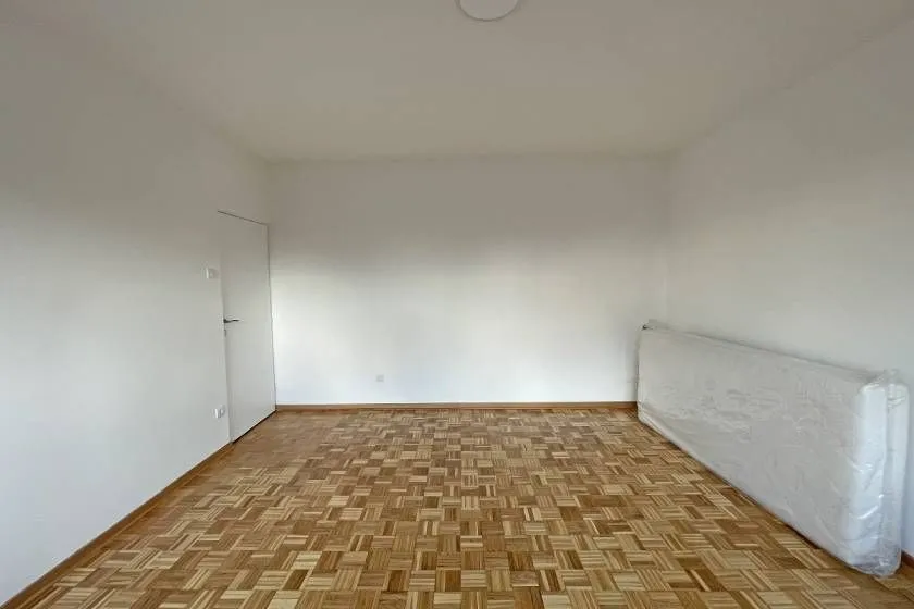 Rent, two bedroom apartment, 57m², Čukarica, Beograd
