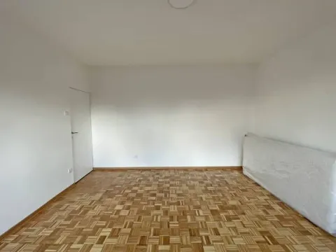 Rent, two bedroom apartment, 57m², Čukarica, Beograd - image 9