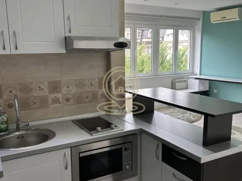 Izdavanje, jednosoban stan, 32m², Stari Grad, Beograd - image 4