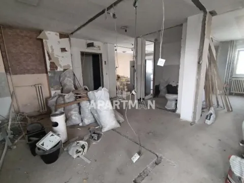 Sale, four bedroom apartment, 96m², Novi Beograd Blok 61, Novi Beograd Sve Podlokacije - image 5