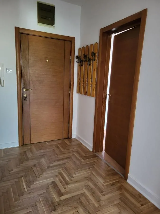 Prodaja, dvosoban stan, 45m², Nova Detelinara, Novi Sad Sve Podlokacije