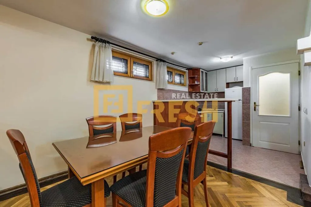 Rent, house, 370m², Zabjelo, Podgorica