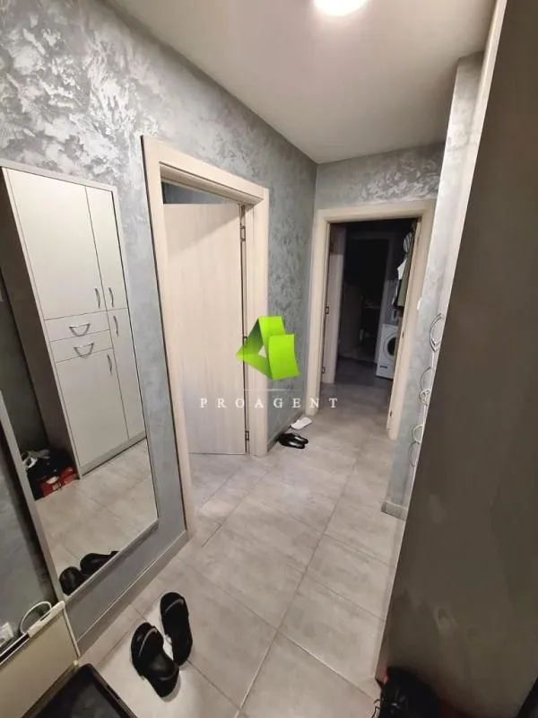 Prodaja, trosoban stan, 98m², Medijana, Niš