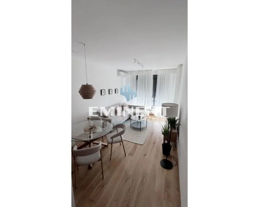 Izdavanje, dvosoban stan, 49m², Voždovac Sve Podlokacije, Beograd