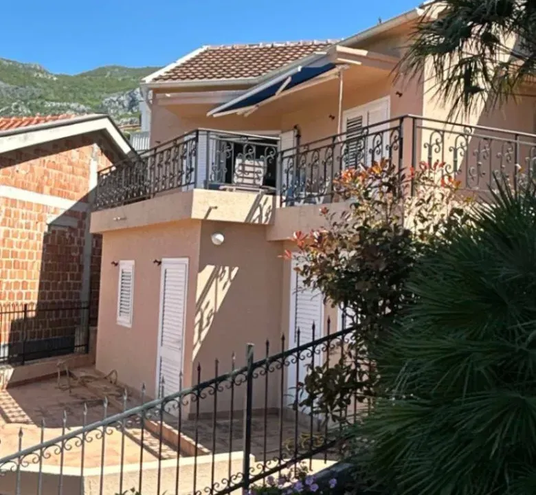 Prodaja, kuća, 134m², Petrovac, Budva