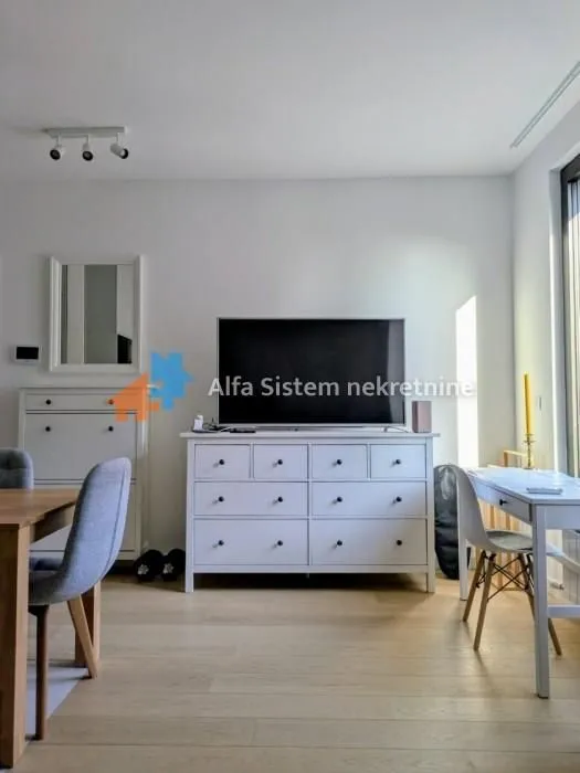 Rent, apartment, 39m², Stari Grad, Beograd