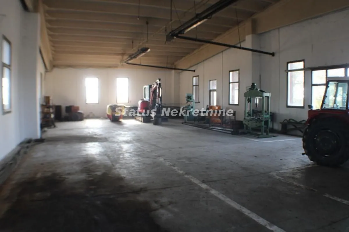 Rent, office space, 590m², Temerin, Novi Sad