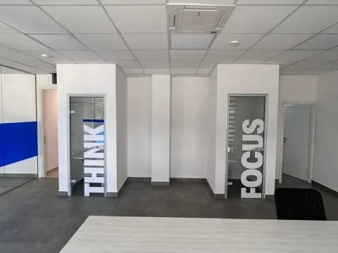 Rent, office space, 158m², Centar, Budva - image 3