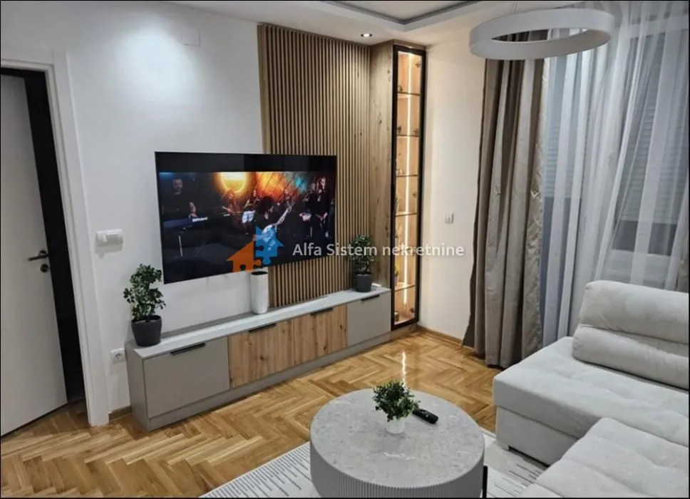 Izdavanje, stan, 45m², Banjica, Voždovac Sve Podlokacije