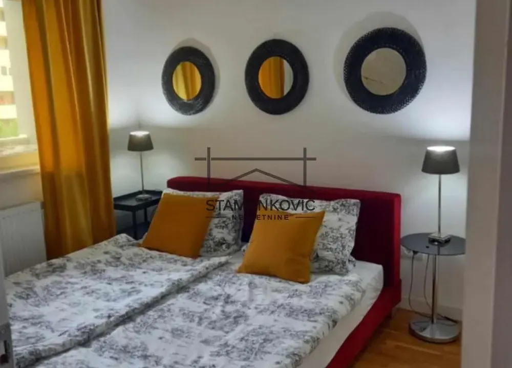 Izdavanje, jednosoban stan, 40m², Novo naselje, Novi Sad