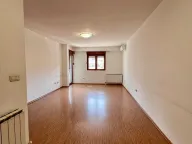 Izdavanje, trosoban stan, 107m², Preko Morače, Podgorica - image 1