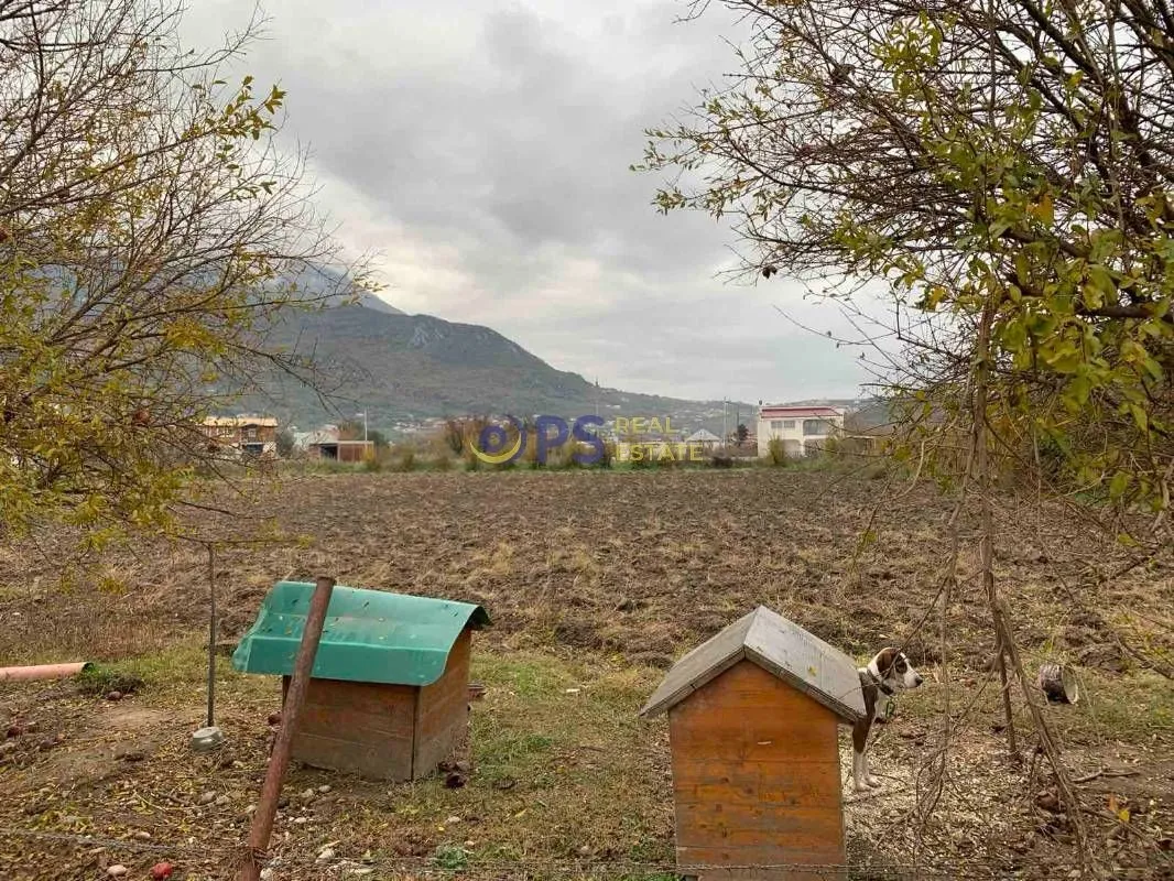 Prodaja, plac, 890m², Bar, Crna Gora
