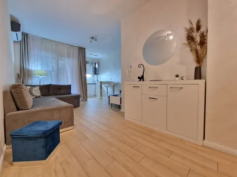 Sale, studio apartment, 31m², Budva, Crna Gora - image 4