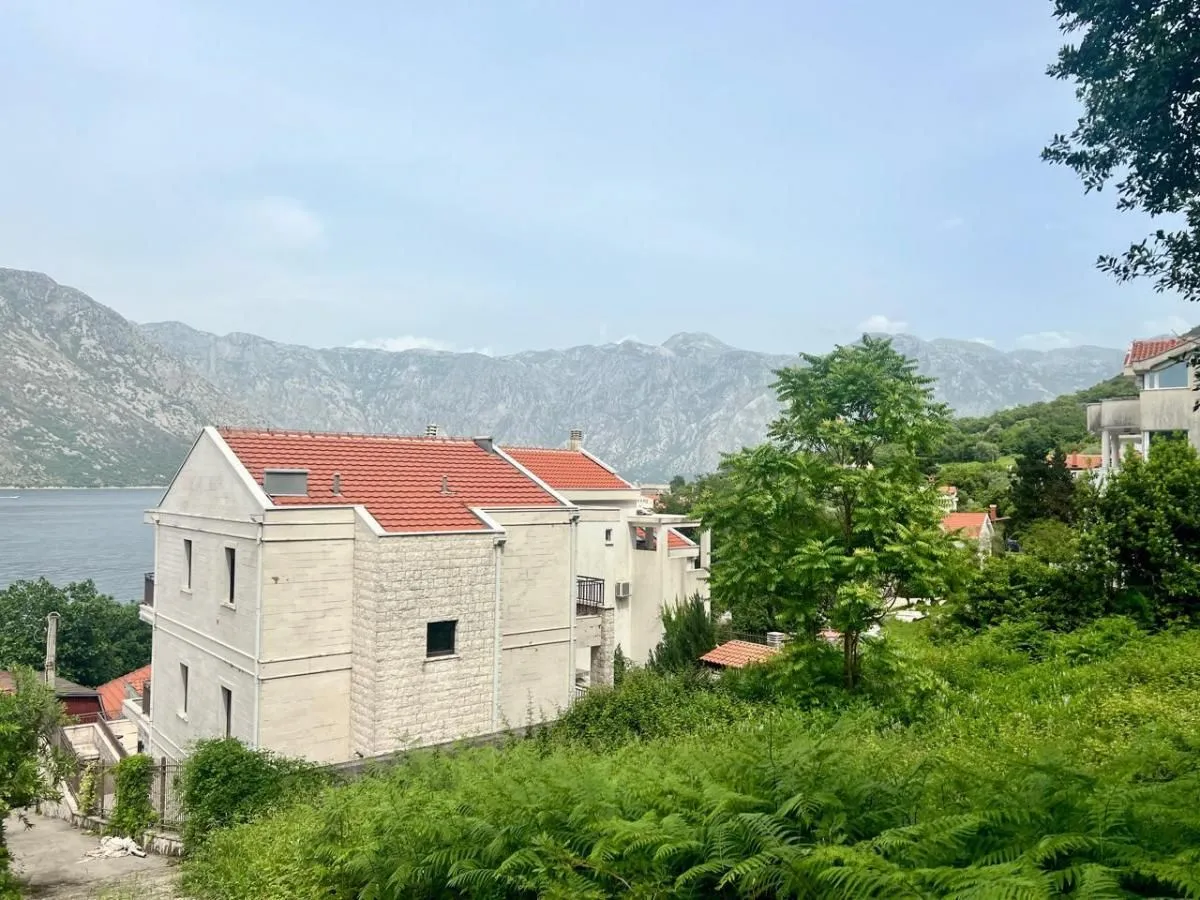Prodaja, plac, 872m², Stoliv, Kotor