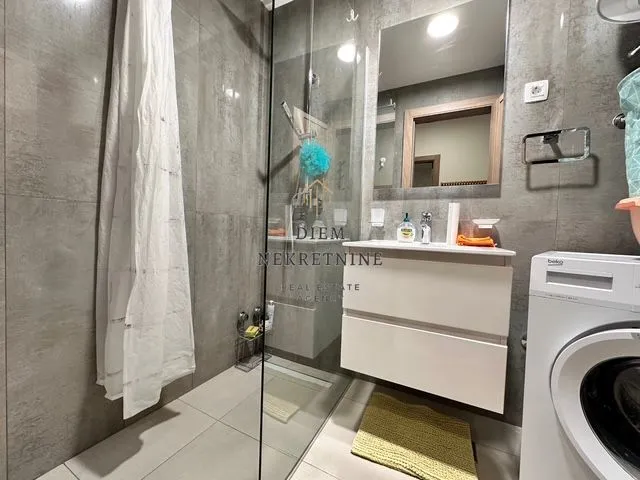 Rent, one bedroom apartment, 52m², Master Kvart, Podgorica