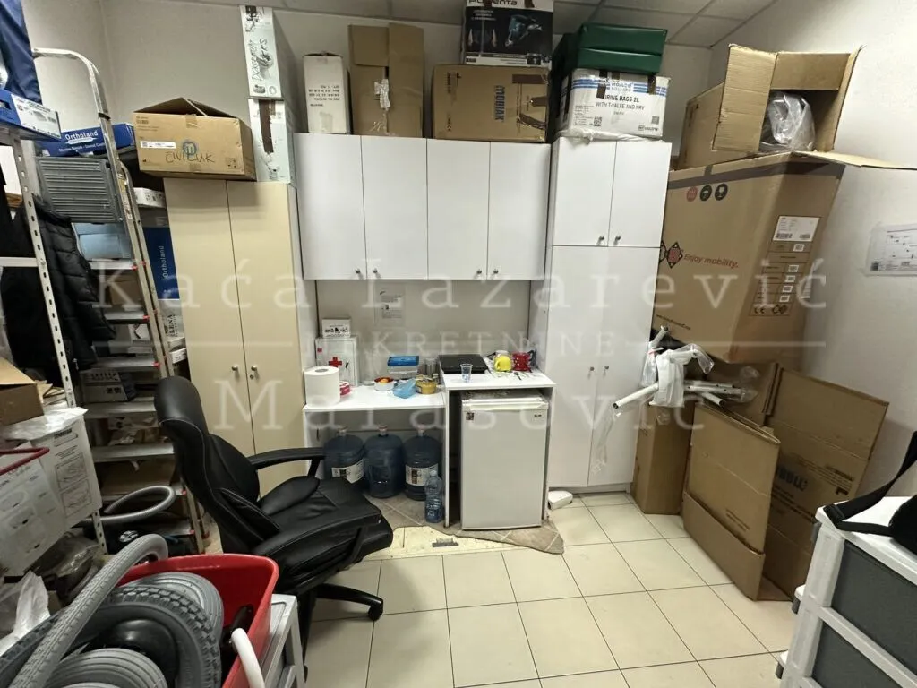 Rent, office space, 125m², Savski Venac, Beograd