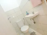 Izdavanje, dvosoban stan, 83m², Centar, Tivat - image 10