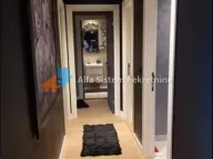 Izdavanje, trosoban stan, 80m², Savski Venac, Beograd - image 8