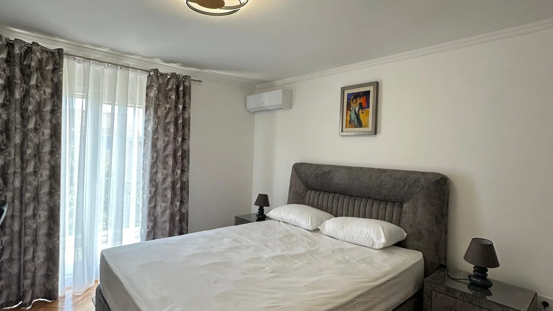 Rent, two bedroom apartment, 70m², Centar, Tivat