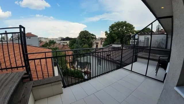Prodaja, četvorosoban stan, 161m², Kalenić Pijaca, Vračar Sve Podlokacije