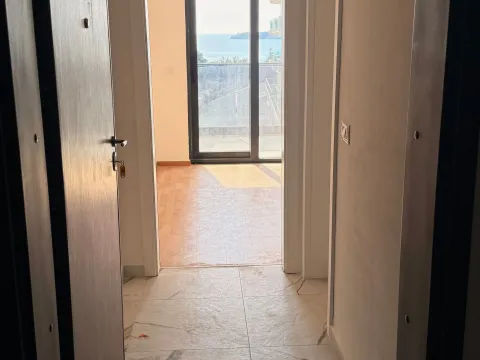 Prodaja, garsonjera, 39m², Bečići, Budva - image 6