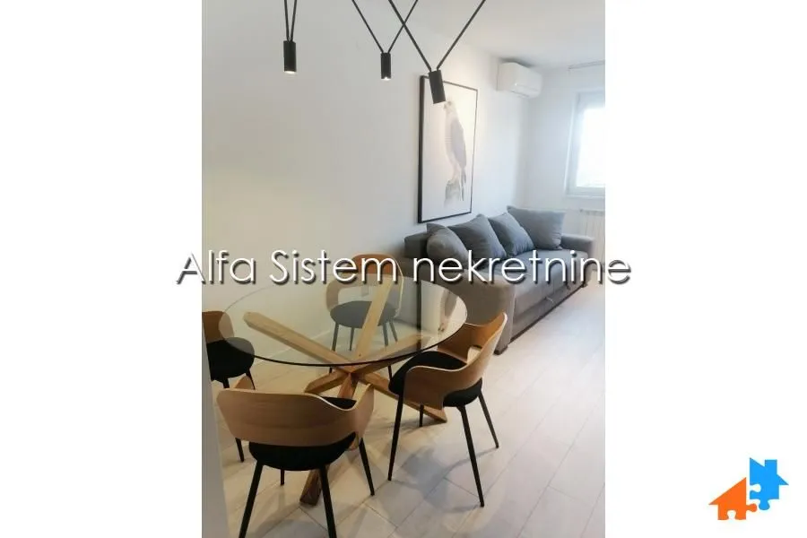 Izdavanje, trosoban stan, 69m², Sarajevska, Beograd