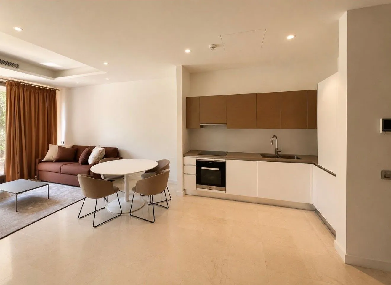 Prodaja, jednosoban stan, 90m², Đenovići, Herceg Novi