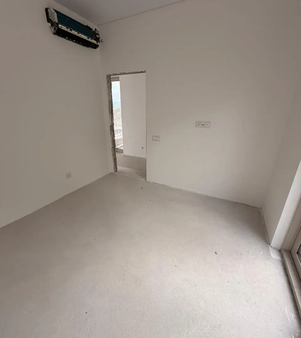 Prodaja, dvosoban stan, 77m², Pržno, Budva