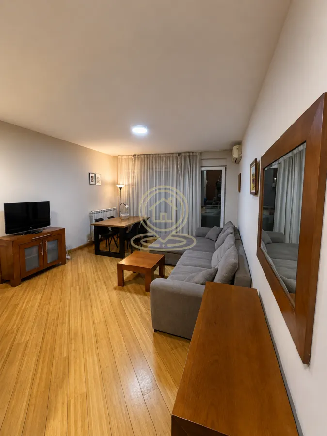 Rent, two bedroom apartment, 51m², Vračar Sve Podlokacije, Beograd