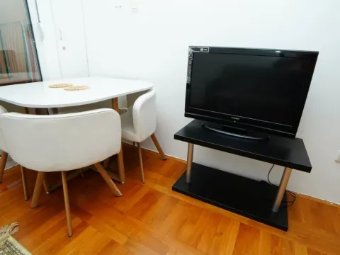 Rent, office space, 615m², Preko Morače, Podgorica - image 3