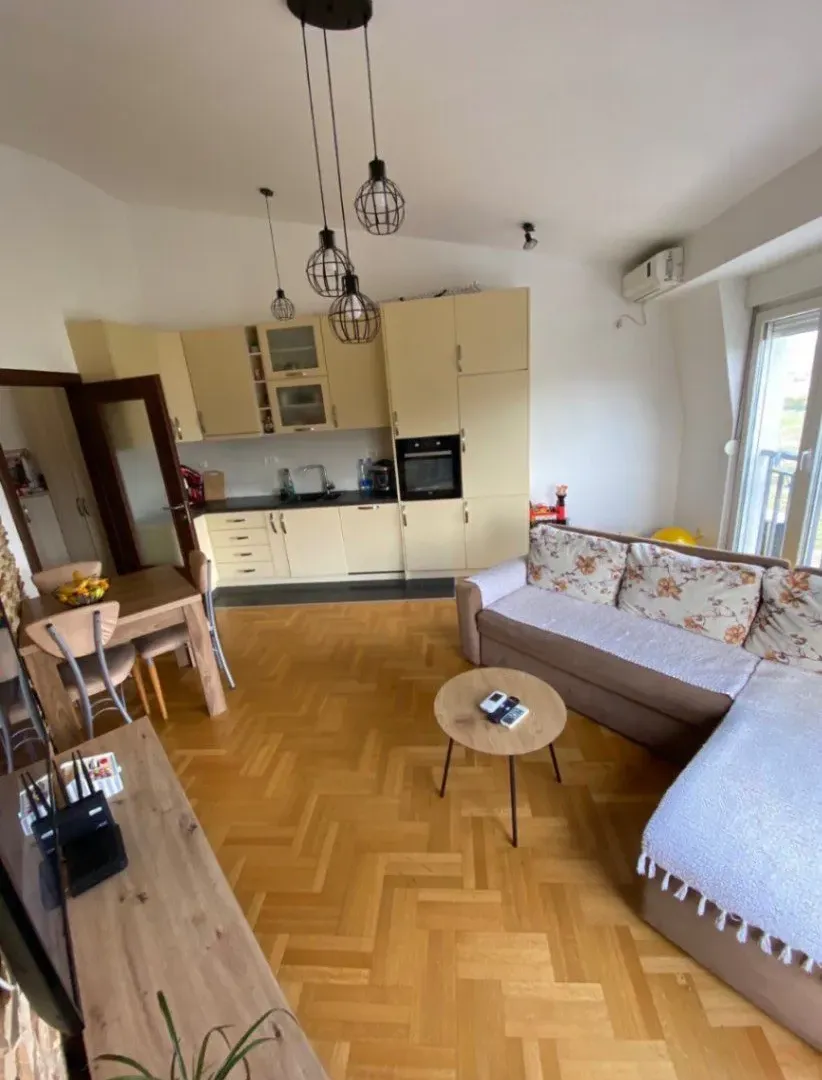 Prodaja, jednosoban stan, 40m², Stari Aerodrom, Podgorica