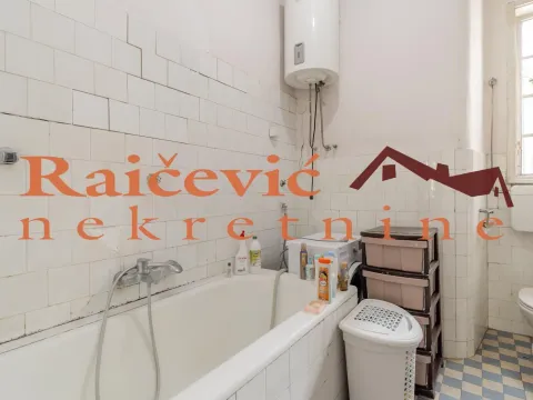 Sale, three bedroom apartment, 88m², Savski Venac, Beograd - image 13