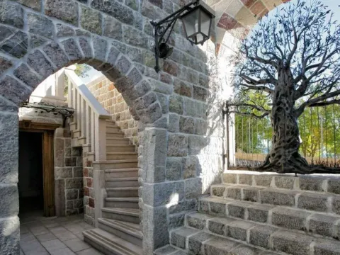 Sale, house, 250m², Skočiđevojka, Budva - image 34