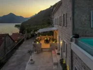 Izdavanje, kuća, 270m², Kotor, Crna Gora - image 2