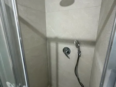 Rent, one bedroom apartment, 33m², Mrčevac, Tivat - image 12