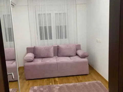 Izdavanje, dvosoban stan, 70m², Zabjelo, Podgorica - image 5