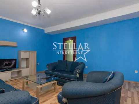 Izdavanje, trosoban stan, 155m², Konik, Podgorica - image 15