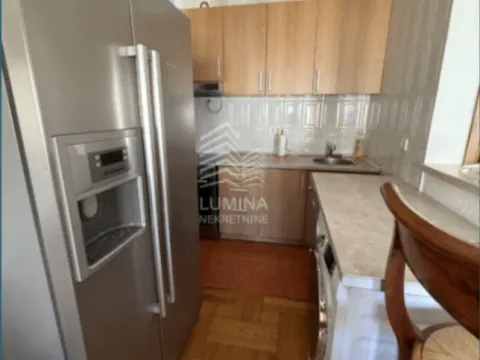 Izdavanje, jednosoban stan, 59m², Ljubović, Podgorica - image 4