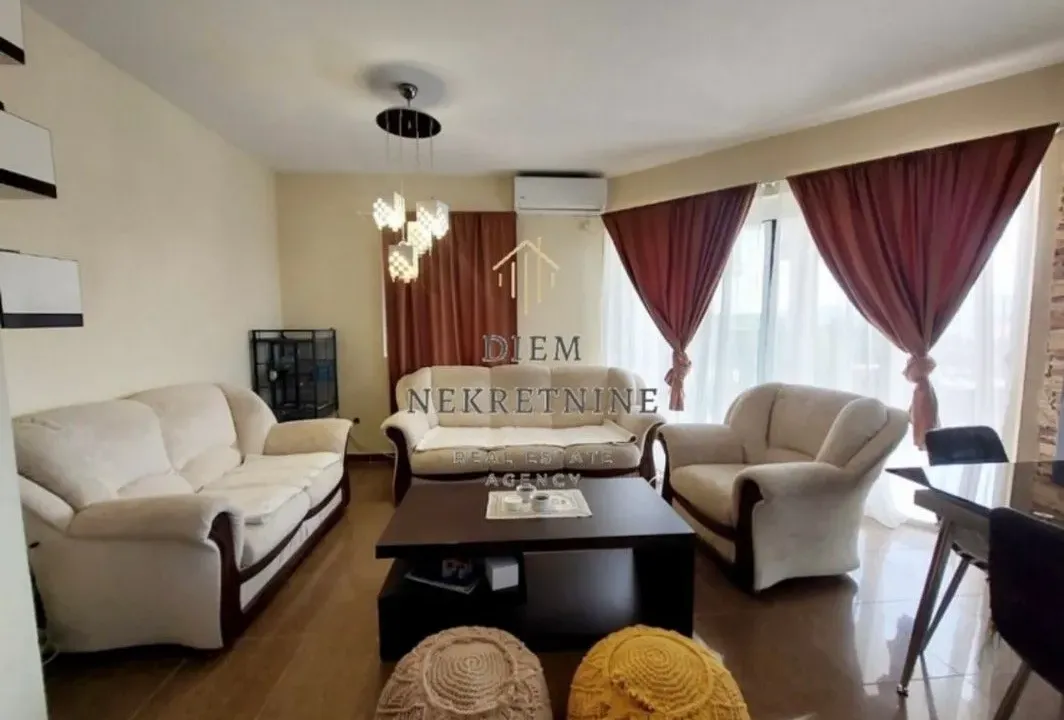 Sale, two bedroom apartment, 80m², Kavač, Kotor